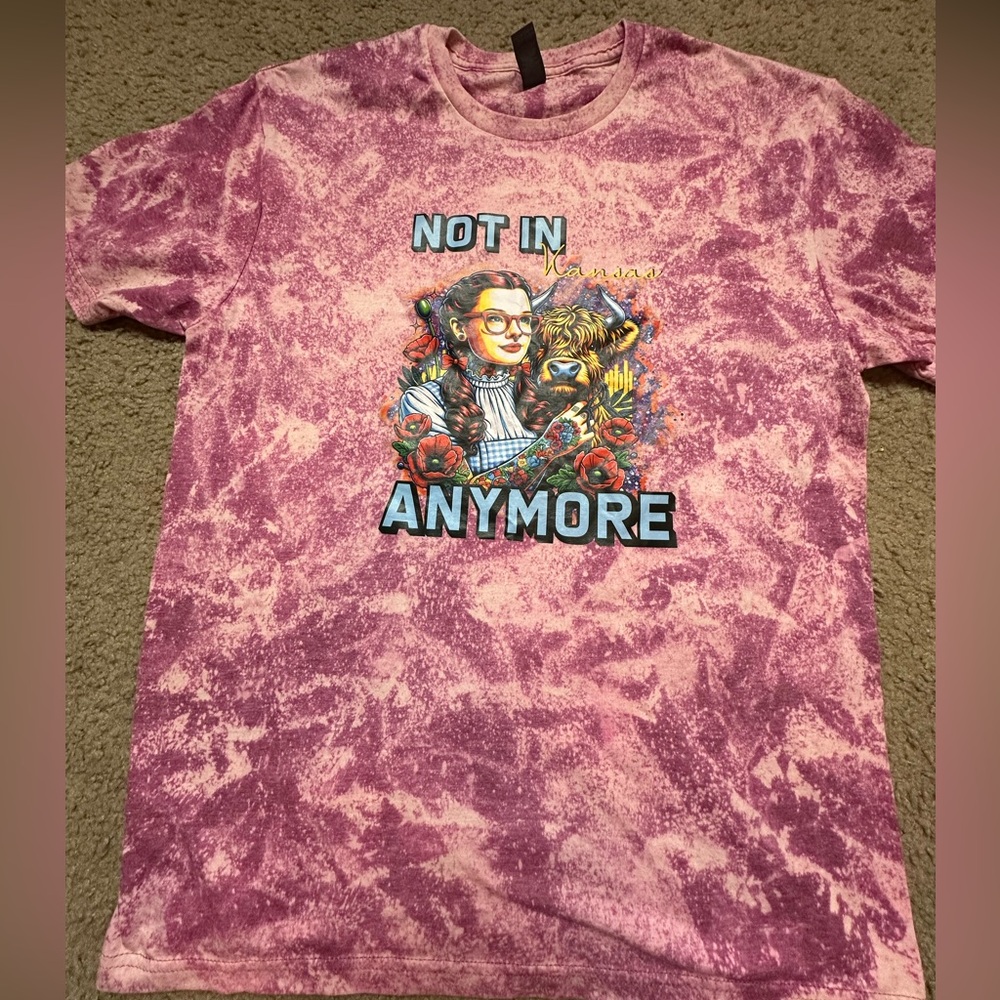 NOT IN KANSAS ANYMORE GLIDAN NEW SS TEE SHIRT LARGE HALLOWEEN READY LARGE